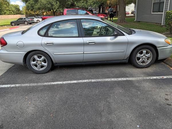 2007 Ford Taurus SE 4dr Sedan Automatic — photo 2
