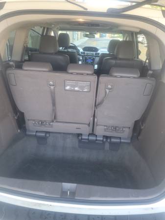 2015 Honda Odyssey Touring Elite Passenger Van Automatic — photo 7