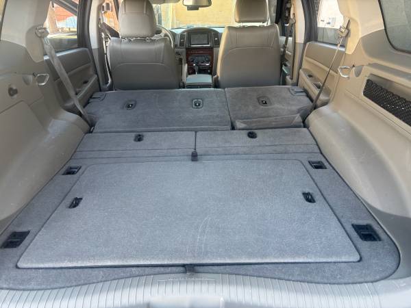 2005 Jeep Grand Cherokee Laredo 4dr 4x4 Automatic — photo 9