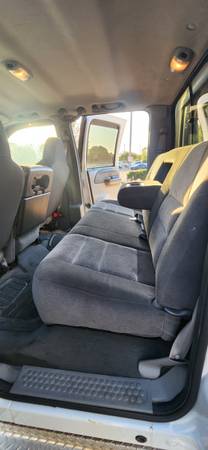 2003 Ford E-350 Super Duty Commercial — photo 12