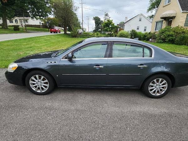 2009 Buick Lucerne CX 4dr Sedan Automatic — photo 3