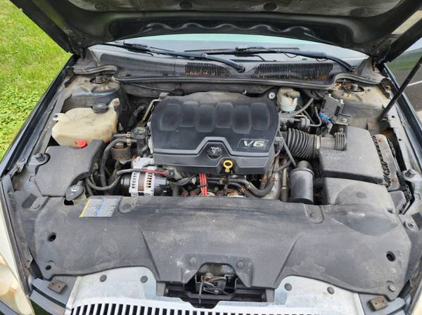 2009 Buick Lucerne CX 4dr Sedan Automatic — photo 11