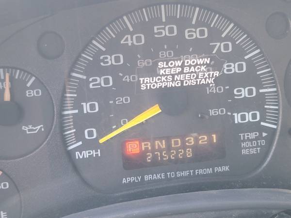 1998 GMC Savana G25 3dr 00 Cargo Van — photo 9