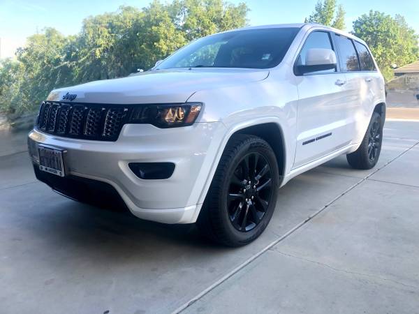 2019 Jeep Grand Cherokee SRT 4dr 4x4 Automatic — photo 3