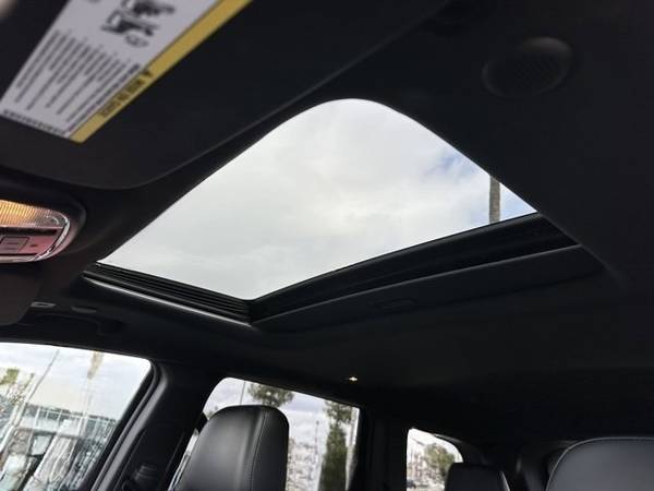 2019 Jeep Grand Cherokee SRT 4dr 4x4 Automatic — photo 5