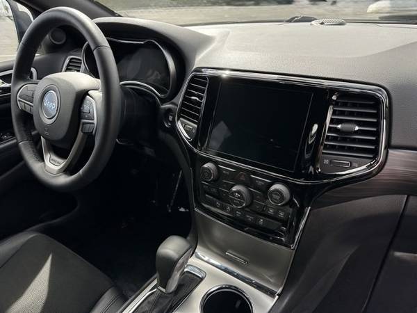 2019 Jeep Grand Cherokee SRT 4dr 4x4 Automatic — photo 9