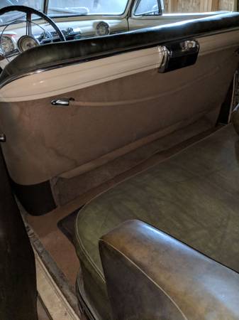1947 Buick Roadmaster — photo 10