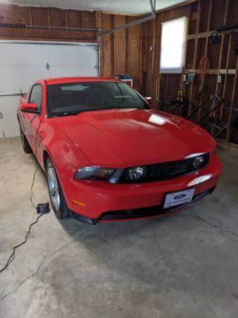 2010 Ford Mustang GT 2dr Coupe Manual — photo 4