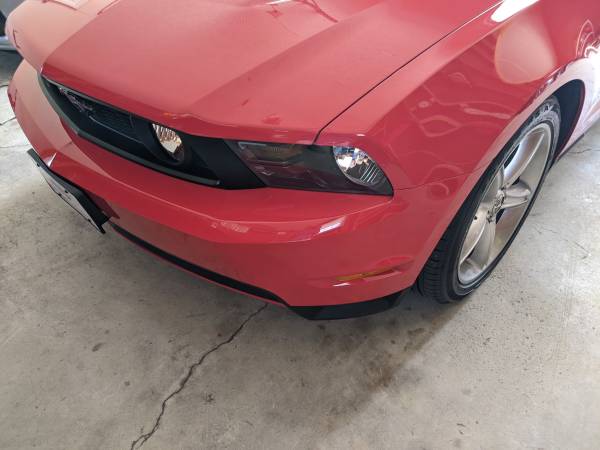 2010 Ford Mustang GT 2dr Coupe Manual — photo 6