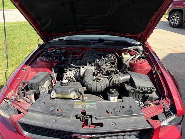 2006 Ford Mustang V6 2dr Coupe Manual — photo 11