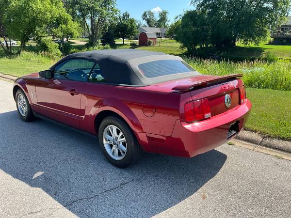 2006 Ford Mustang V6 2dr Coupe Manual — photo 5