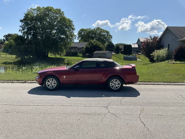 2006 Ford Mustang V6 2dr Coupe Manual — photo 4