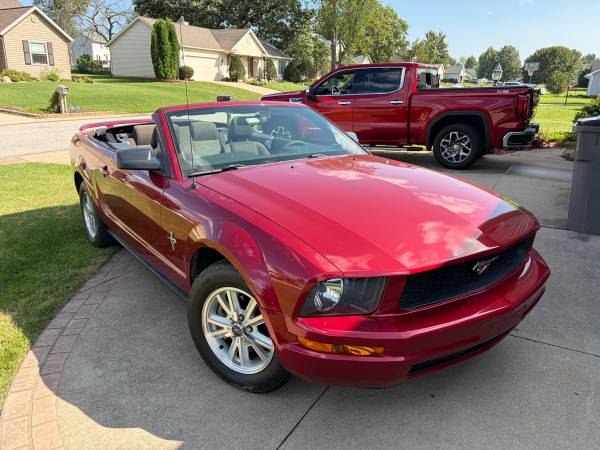 2006 Ford Mustang V6 2dr Coupe Manual — photo 10