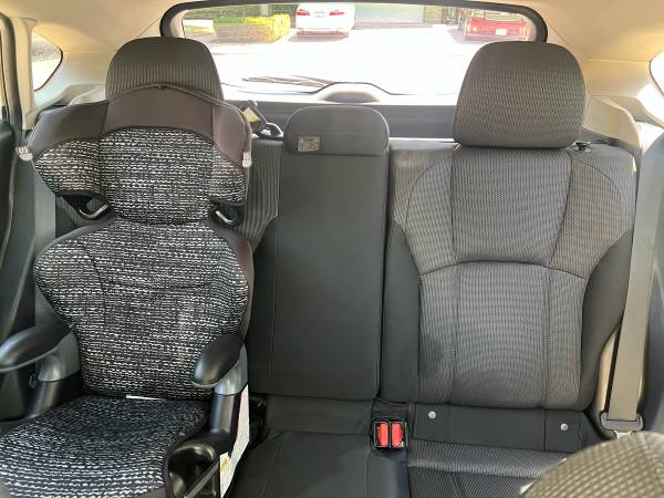 2018 Subaru Impreza 2.0i Premium — photo 9