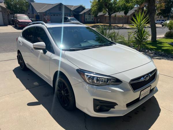 2018 Subaru Impreza 2.0i Premium — photo 2