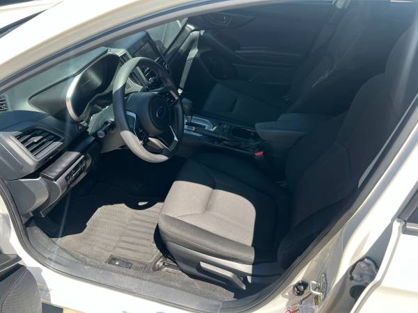 2018 Subaru Impreza 2.0i Premium — photo 6