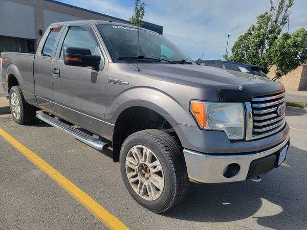 2011 Ford F-150 Platinum — photo 2