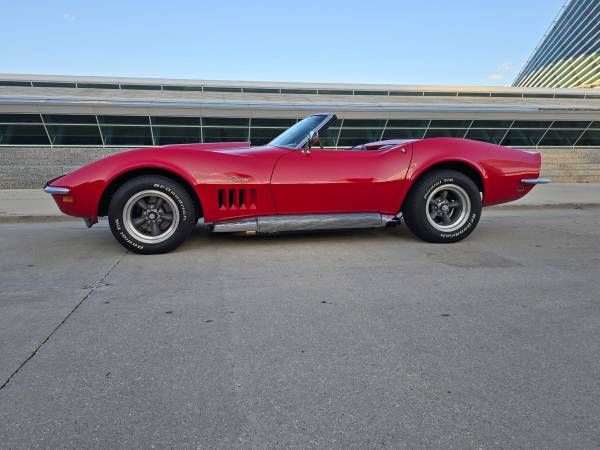 1968 Chevrolet Corvette Restomod — photo 7