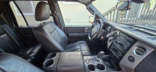 2014 Ford Expedition Limited 4dr 4x4 Automatic — photo 10
