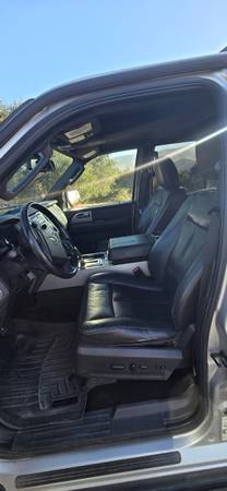 2014 Ford Expedition Limited 4dr 4x4 Automatic — photo 6