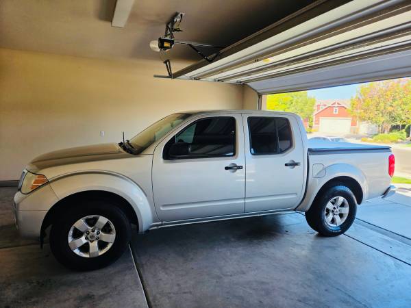2012 Nissan Fromtier Sv — photo 1