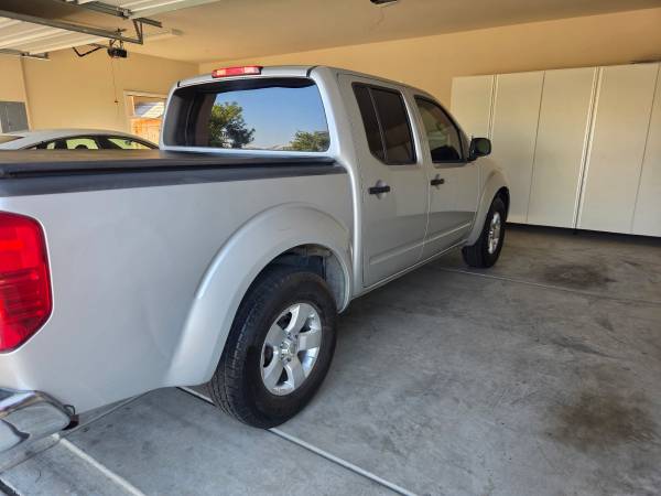 2012 Nissan Fromtier Sv — photo 5