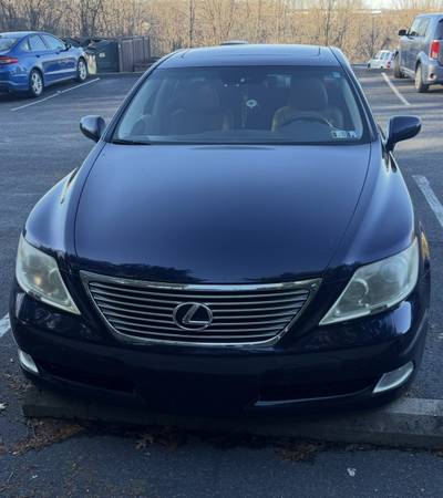 2009 Lexus LS 460 Base — photo 1
