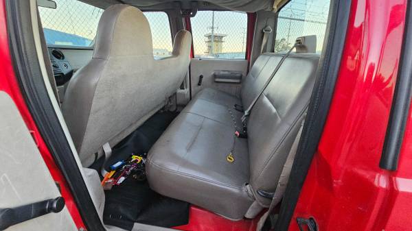 2008 Ford E 350 Super Duty XL Wagon Automatic — photo 4