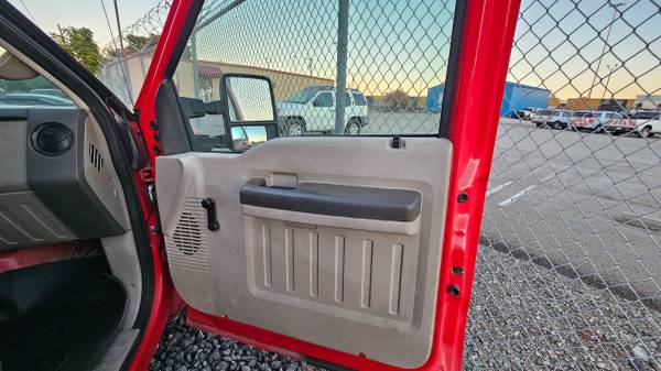 2008 Ford E 350 Super Duty XL Wagon Automatic — photo 7