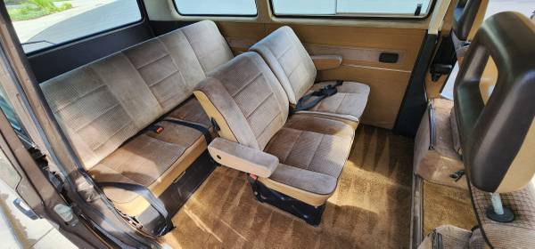 1985 Volkswagen Vanagon GL 3dr Mini-Van — photo 12