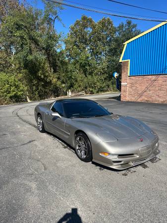 1999 Chevrolet Corvette Base 2dr Coupe Manual — photo 6