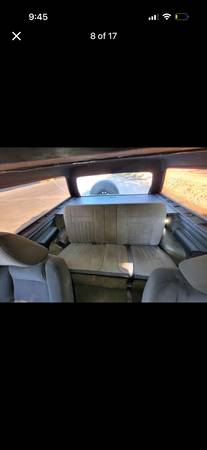 1989 Ford Bronco Base 2dr XLT 4WD SUV — photo 2