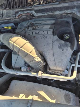 2009 Dodge RAM 1500 ST 4x2 Quad Cab 140 in. WB Automatic — photo 10