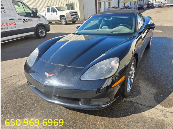 2005 Chevrolet Corvette Base 2dr Coupe Manual — photo 2
