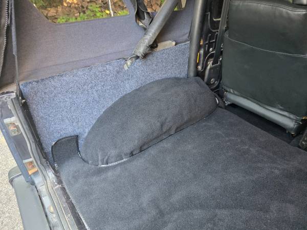 1990 Suzuki Samurai Base 2dr JL 4WD SUV — photo 9