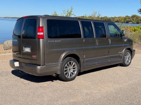 2019 GMC Savana 2500 Work Van — photo 7