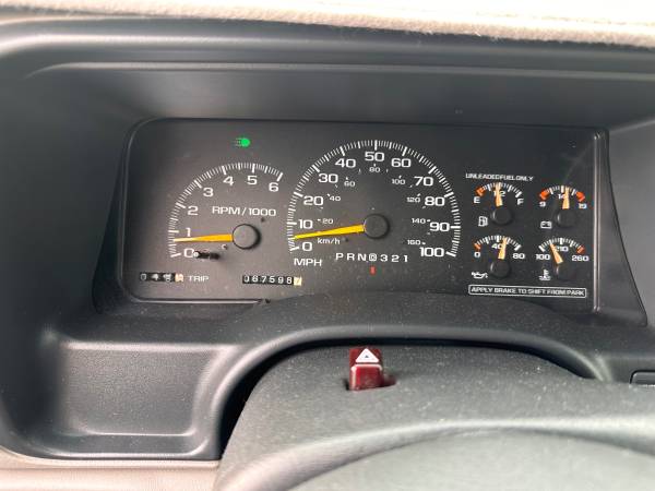 1999 Chevrolet Tahoe LT 4dr 4x2 Automatic — photo 8
