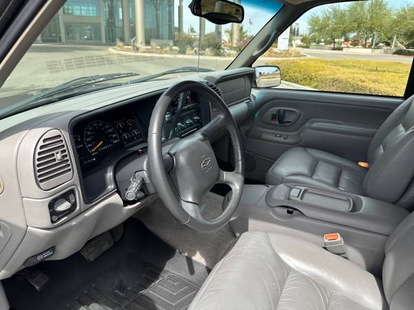 1999 Chevrolet Tahoe LT 4dr 4x2 Automatic — photo 7