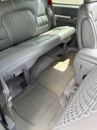 1999 Chevrolet Tahoe LT 4dr 4x2 Automatic — photo 6
