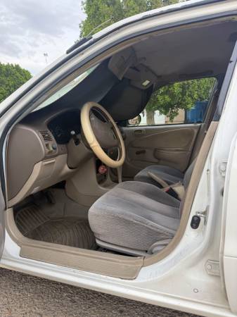 1999 Toyota Corolla CE 4dr Sedan Manual — photo 12