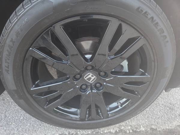 2021 Honda Pilot Black Edition 4dr All-Wheel Drive Automatic — photo 10