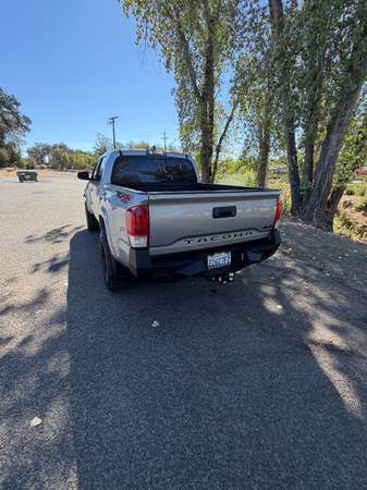 2017 Toyota Tacoma SR 4x4 Access Cab 127.4 in. WB Manual — photo 3