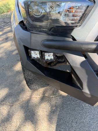 2017 Toyota Tacoma SR 4x4 Access Cab 127.4 in. WB Manual — photo 12