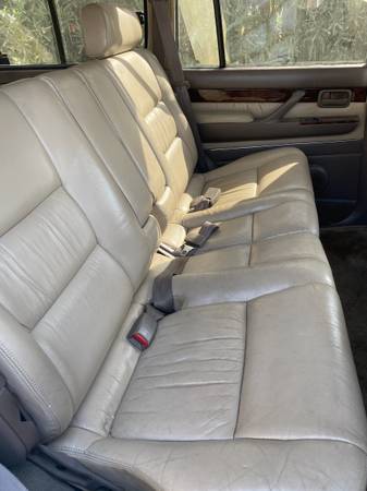 1997 Lexus LX 450 Base — photo 4
