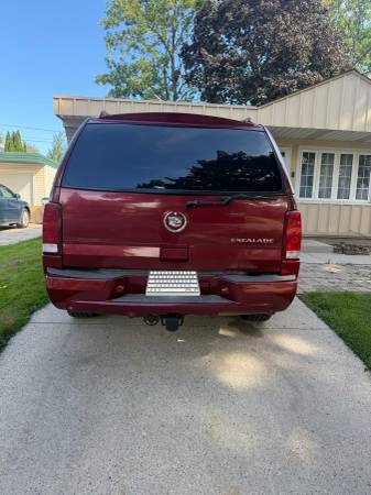 2003 Cadillac Escalade Base 4x2 Automatic — photo 4
