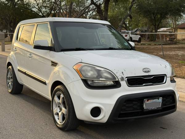 2012 KIA Soul + 4dr Hatchback Manual — photo 2