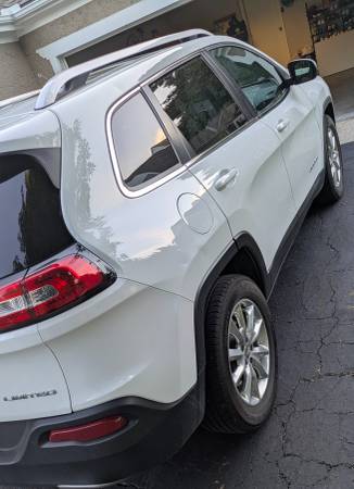 2016 Jeep Cherokee Limited 4dr Front-wheel Drive Automatic — photo 3