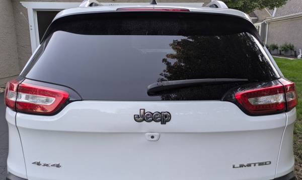 2016 Jeep Cherokee Limited 4dr Front-wheel Drive Automatic — photo 4