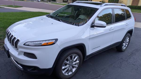 2016 Jeep Cherokee Limited 4dr Front-wheel Drive Automatic — photo 1