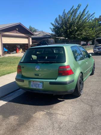 2000 Volkswagen Golf GL 2dr Hatchback Manual — photo 1